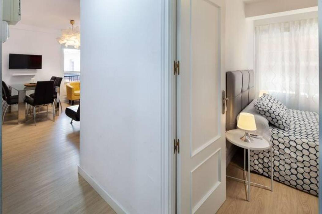 Garcia Briz Apartments مالقة المظهر الخارجي الصورة